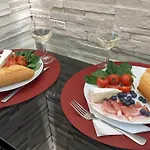 Apartment K31 Center *